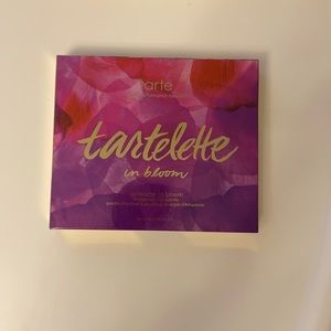 *BRAND NEW* Tarte Tartelette in Bloom Eye Palette